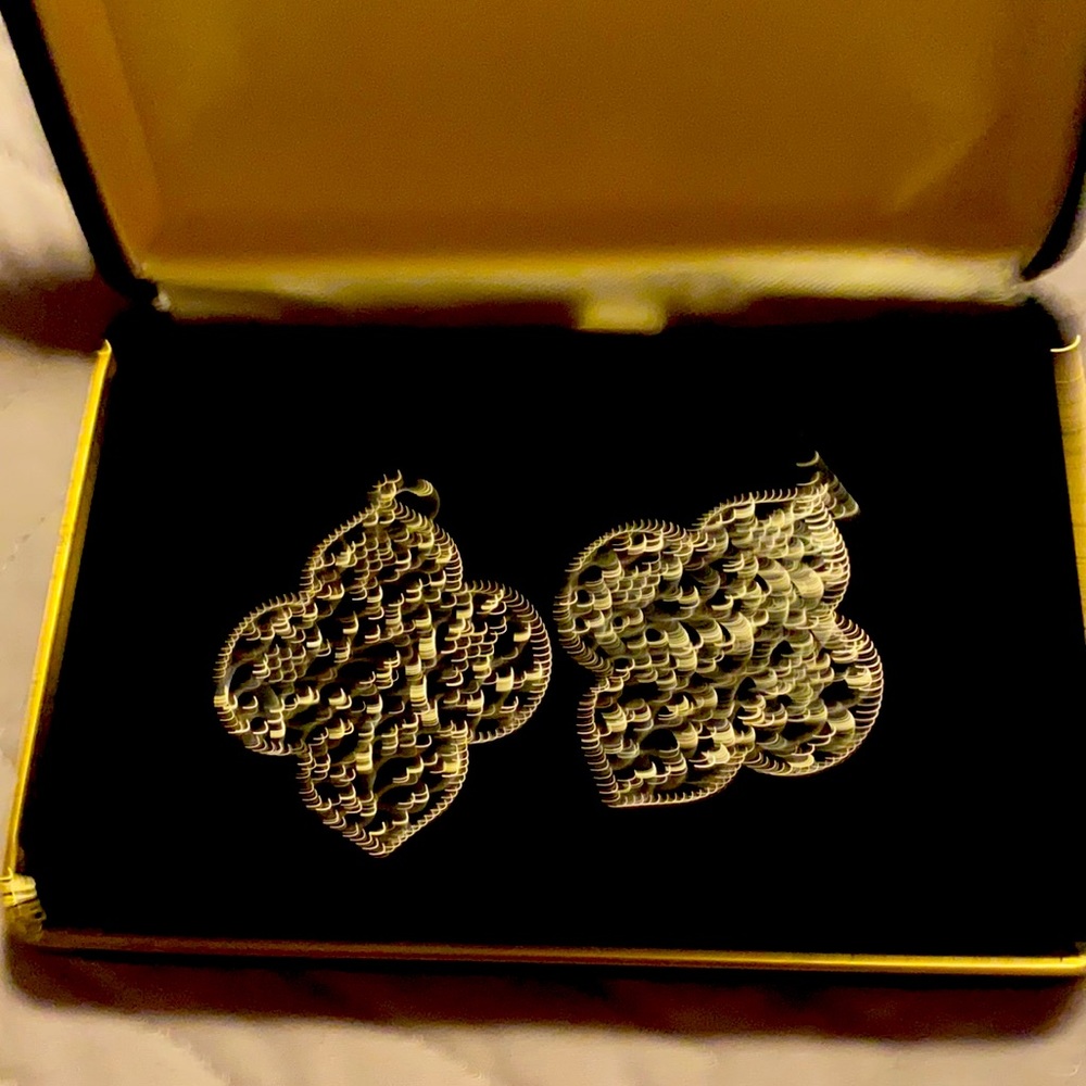 Kendra Scott earrings